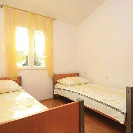 Holiday home Awesome In Sibenik With Wifi