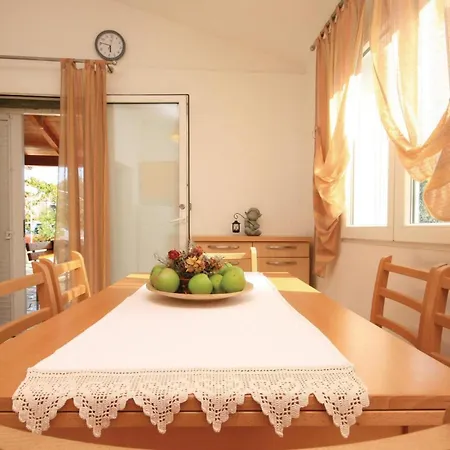 Awesome In Sibenik With Wifi Jadrija