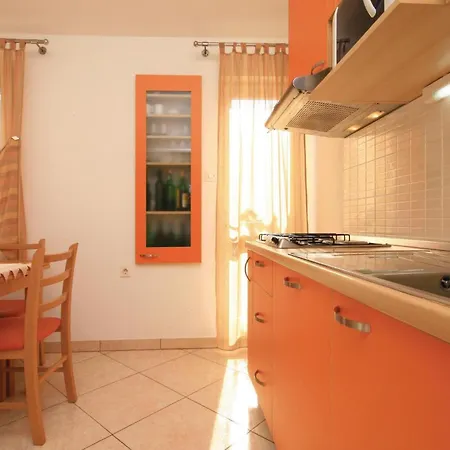 Holiday home Awesome In Sibenik With Wifi *