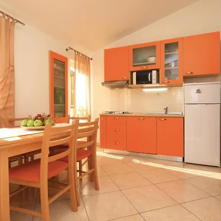 Holiday home Awesome In Sibenik With Wifi Jadrija