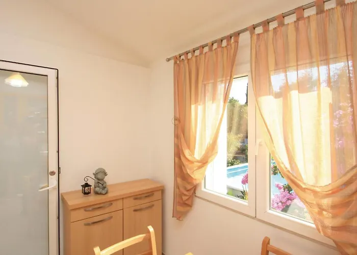 בית נופש Iv Iii *